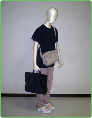 A model of what Kaori Hirohata was dressed like the day she died.